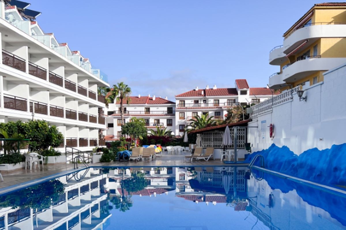 APARTAMENTOS PEZ AZUL photo 2