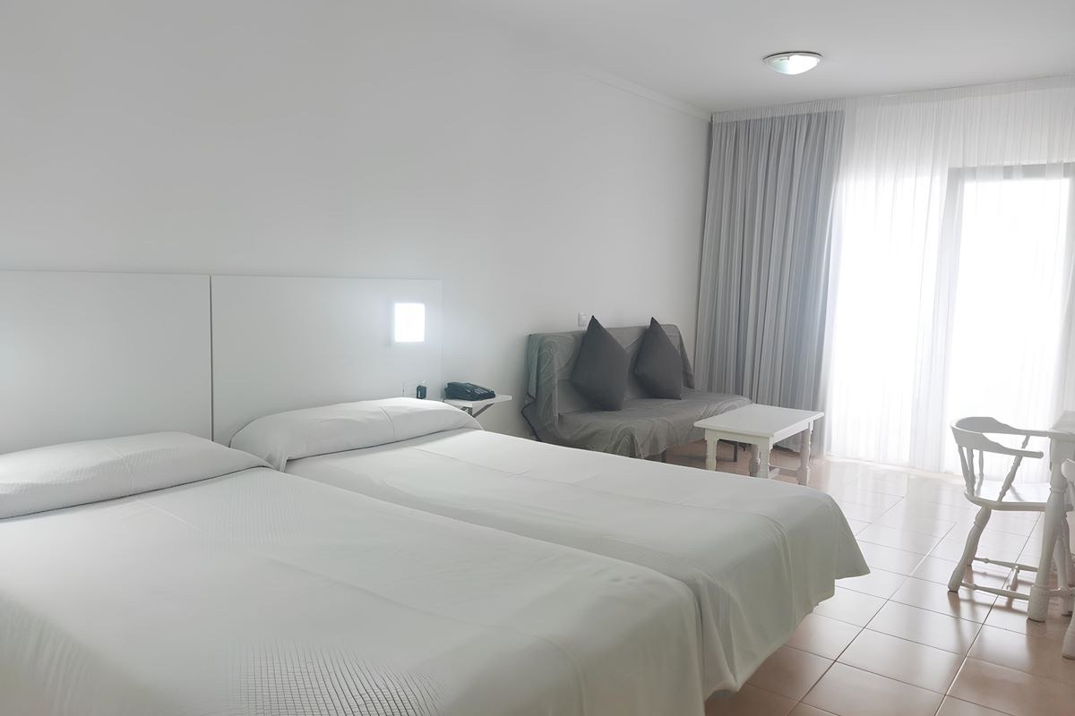 APARTAMENTOS PEZ AZUL photo 3