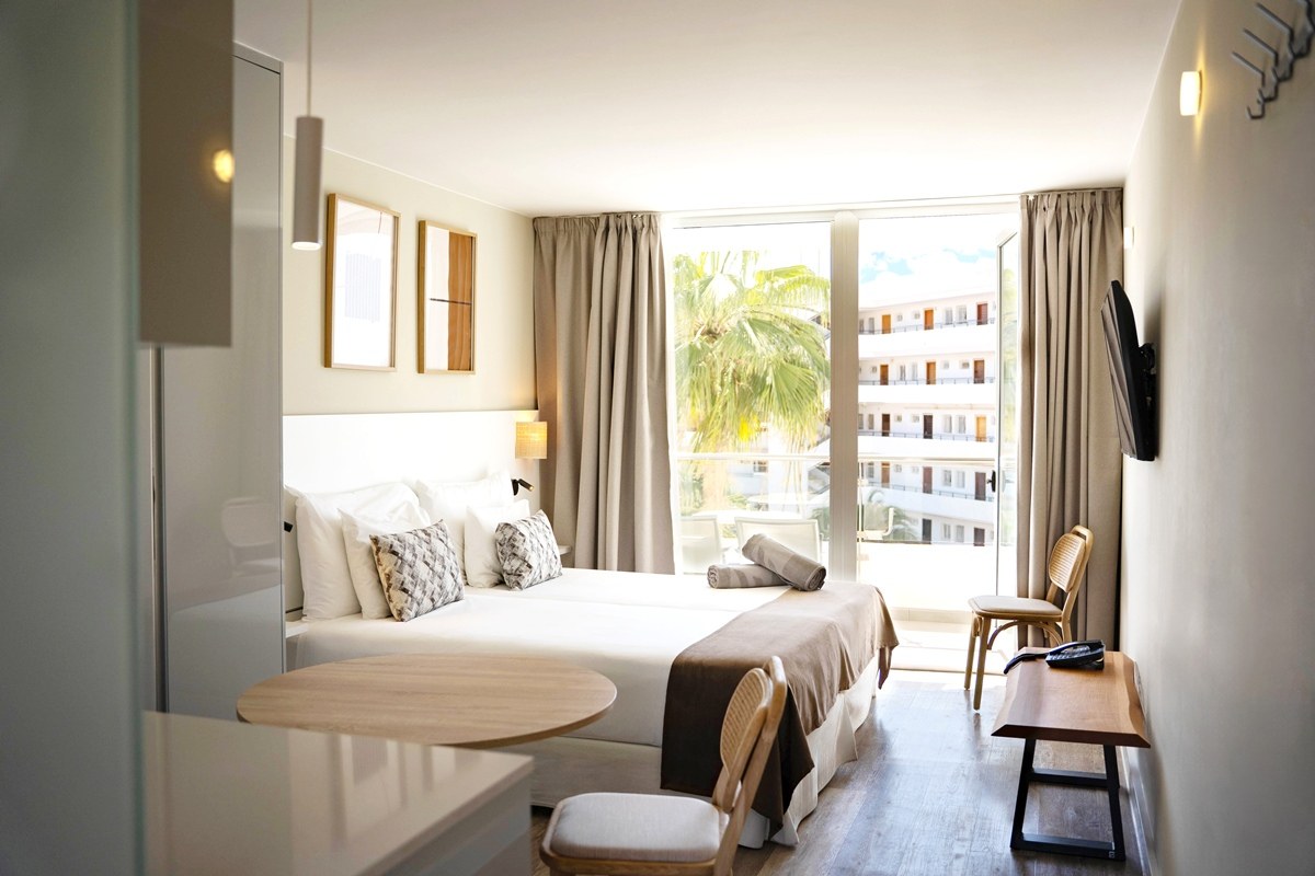CORAL OCEAN VIEW photo 3