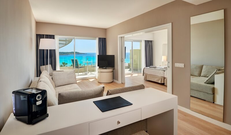 HIPOTELS MEDITERRANEO ADULTS ONLY photo 4