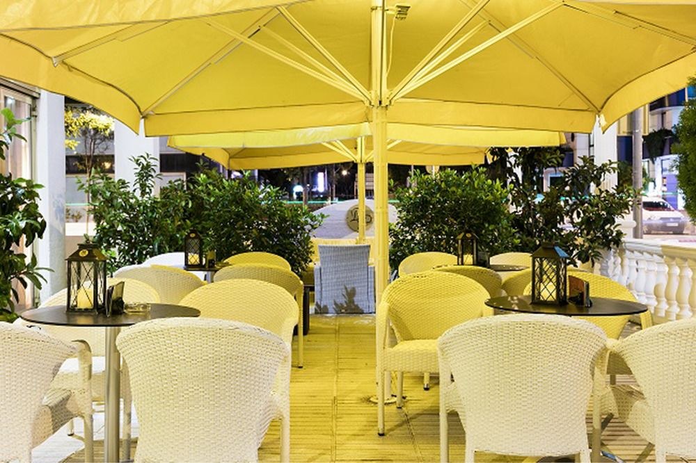 BEVERLY PARK _ SPA HOTEL
