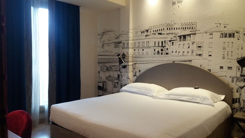 GRAND HOTEL MEDITERRANEO photo 1