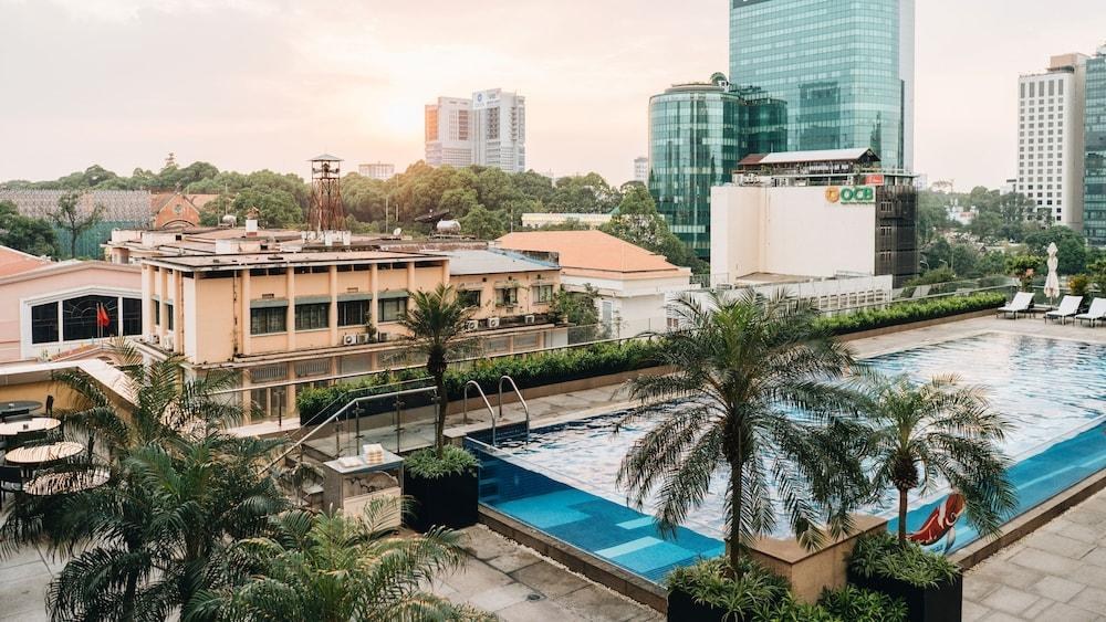 INTERCONTINENTAL ASIANA SAIGON photo 3