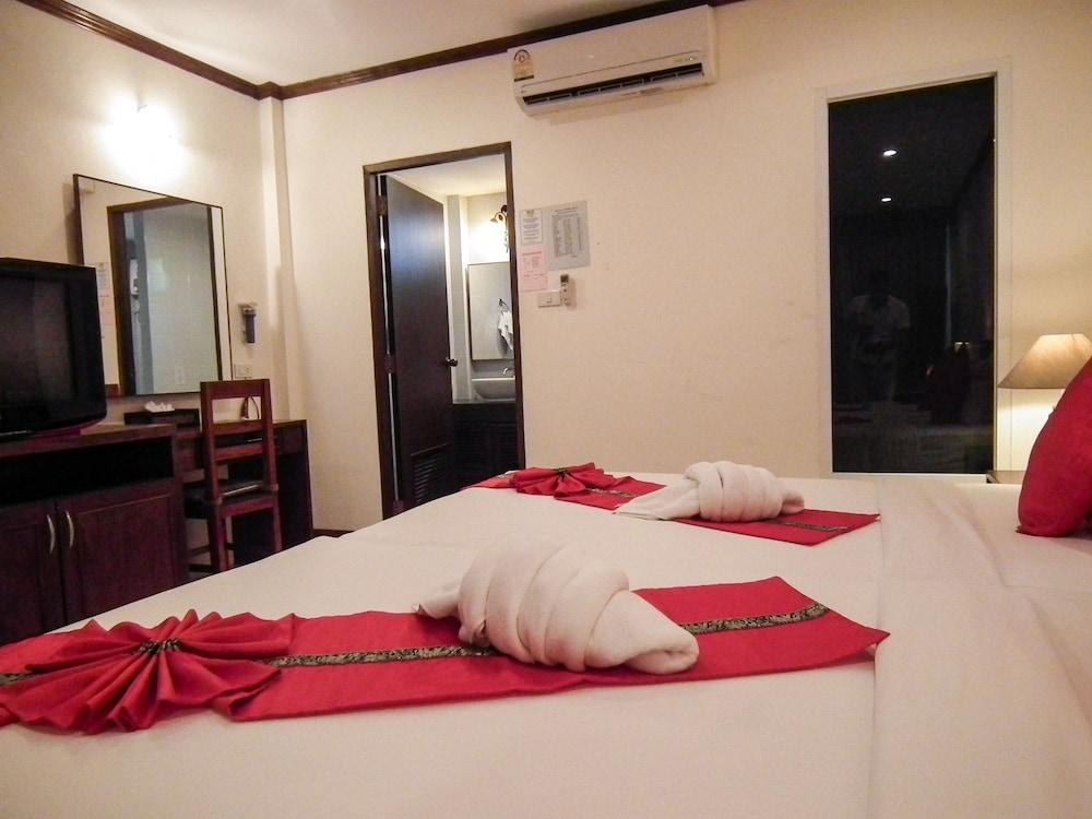 ANDAMAN SEASIDE RESORT PHUKET photo 2