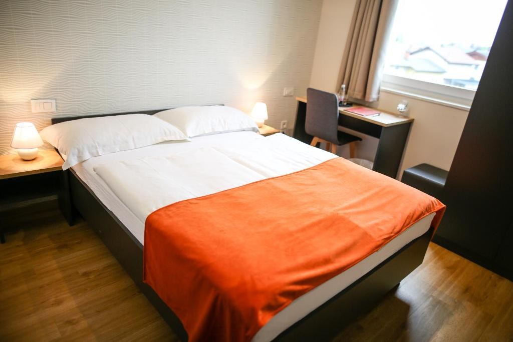 AMBIENT HOTEL photo 4