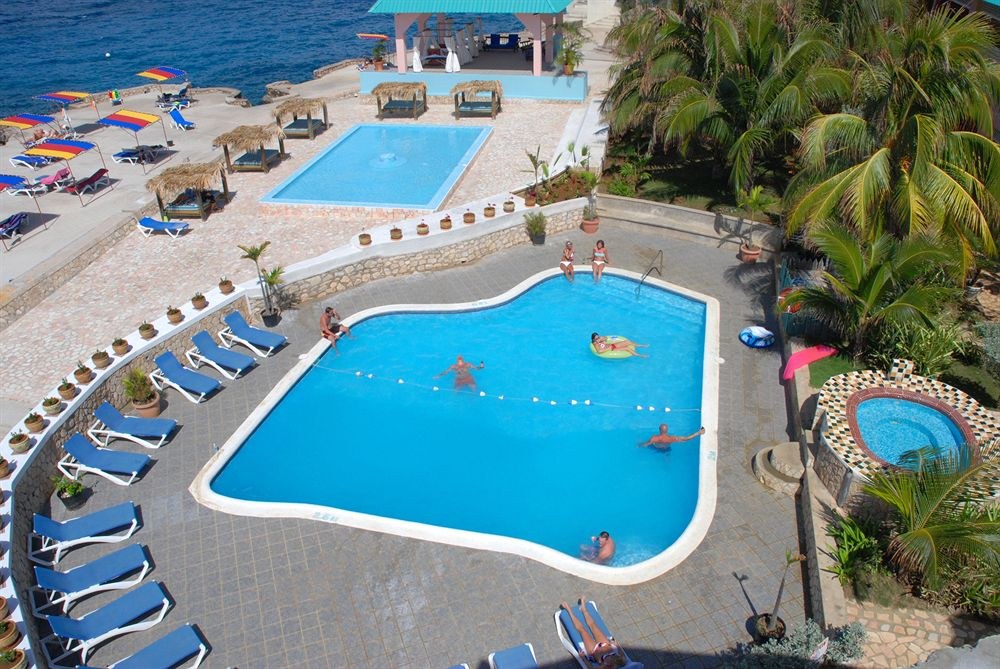 SAMSARA CLIFF RESORT AND SPA