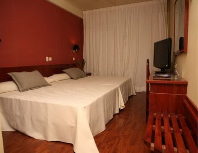 ZORAIDA PARK photo 2