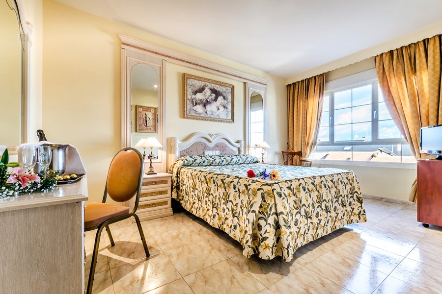 HOTEL ROMA AUREA photo 3