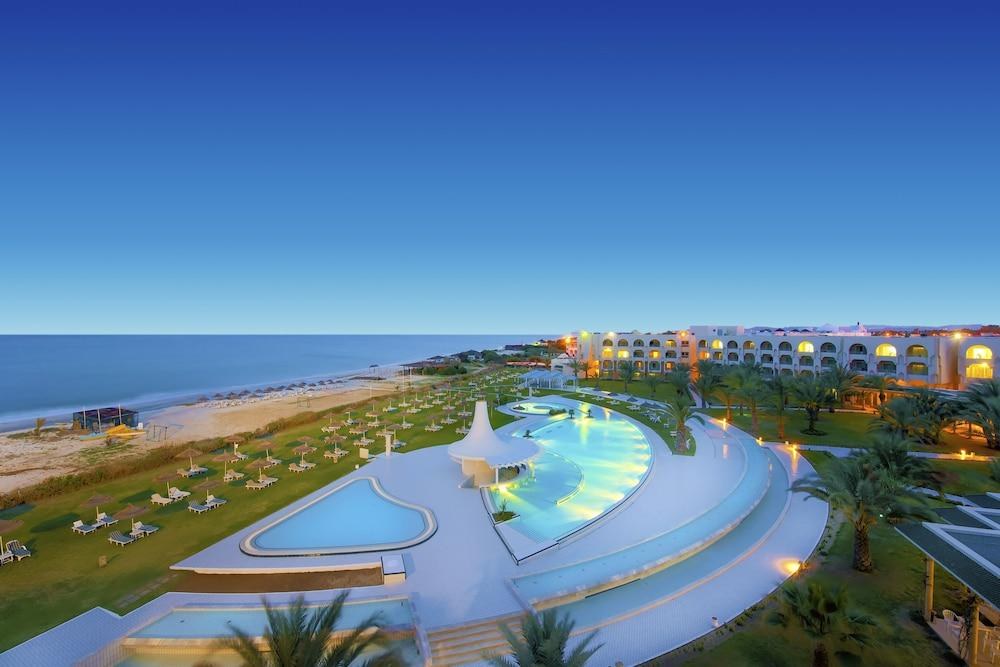 Iberostar Waves Averroes photo 2