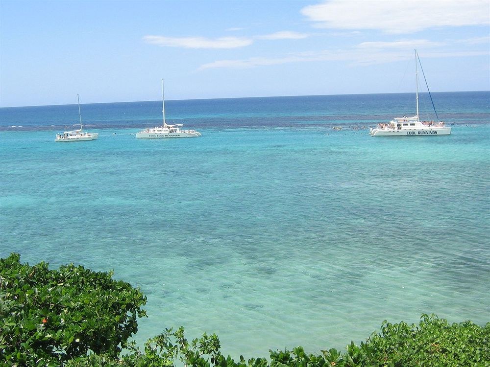 SILVER SEAS HOTEL photo 1
