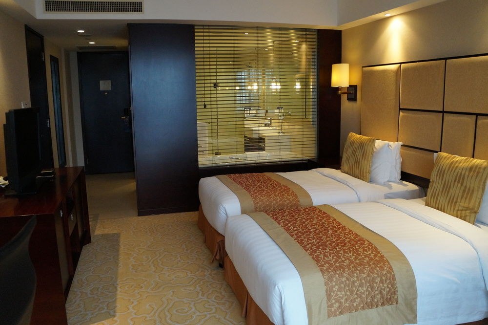 RADISSON BLU HOTEL SHANGHAI HONG QUAN photo 3