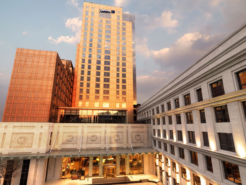 RADISSON BLU HOTEL SHANGHAI HONG QUAN photo 4