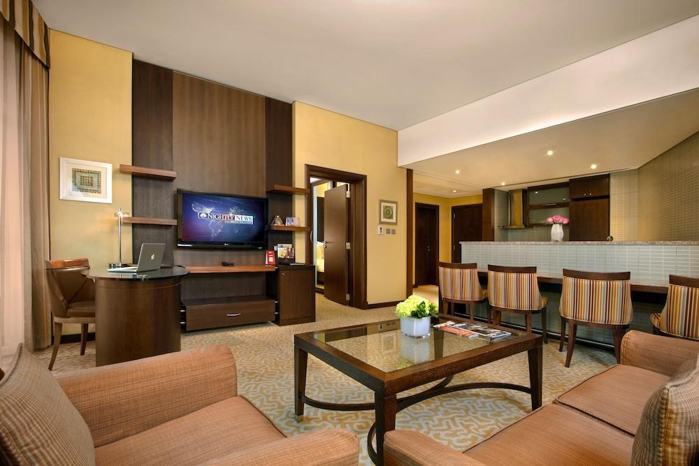 TIME OAK HOTEL & SUITES photo 4
