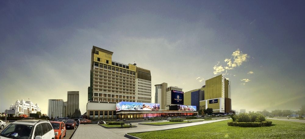 NAGA WORLD HOTEL & ENTERTAINMENT COMPLEX photo 1
