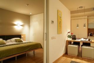 Qgat Suites & Events photo 3