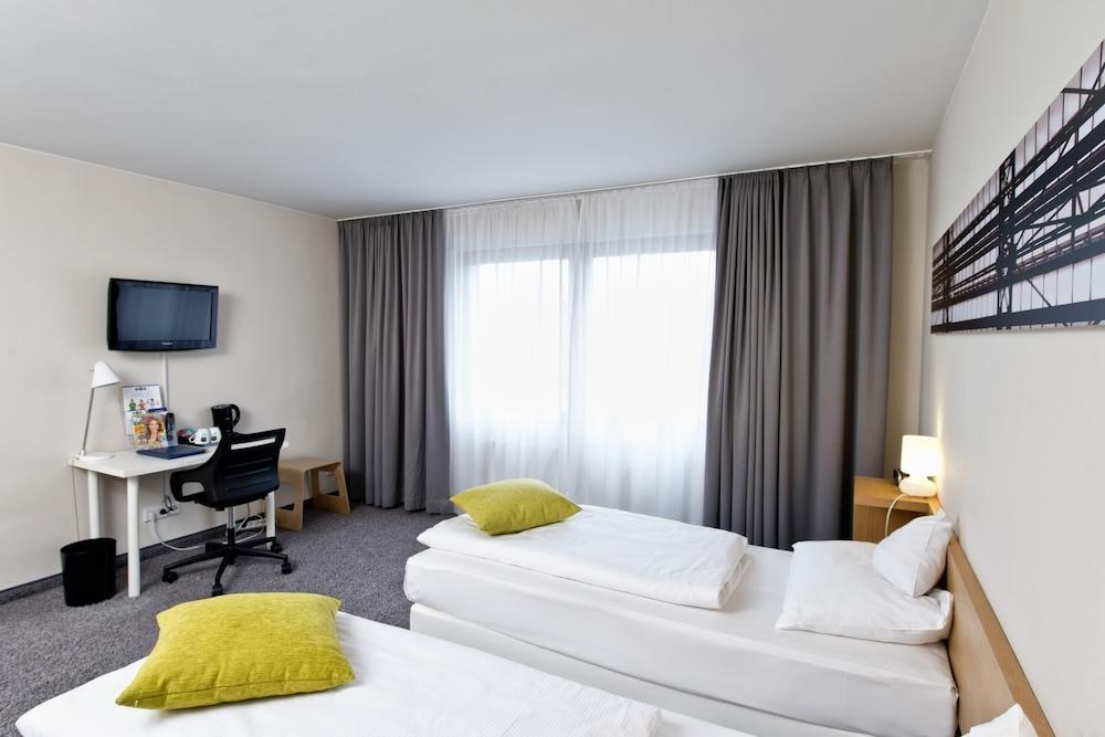TRYP BY WYNDHAM FRANKFURT photo 2