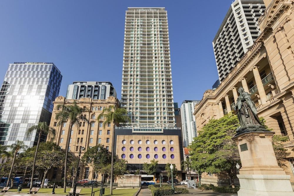 Oaks Brisbane Casino Tower Suites photo 2