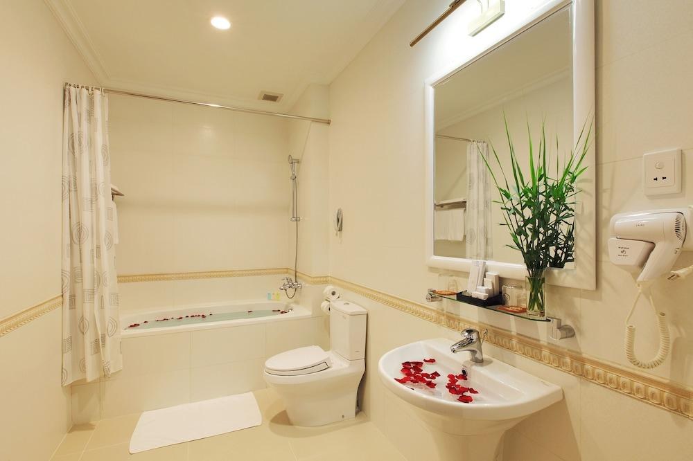 CONTINENTAL SAIGON HOTEL photo 3