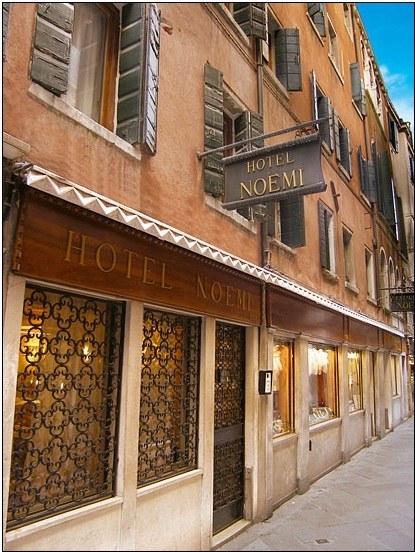 HOTEL NOEMI photo 1
