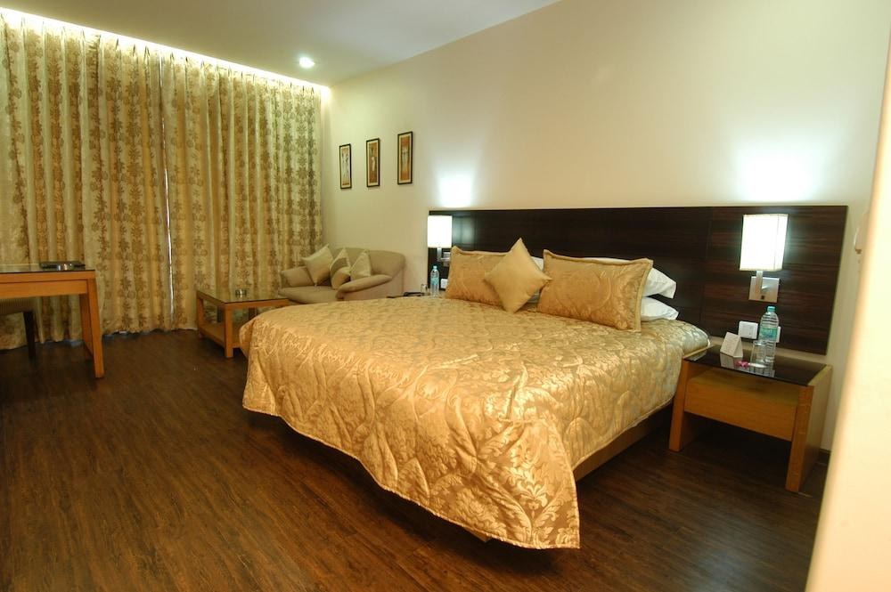 Stellar Resorts photo 3