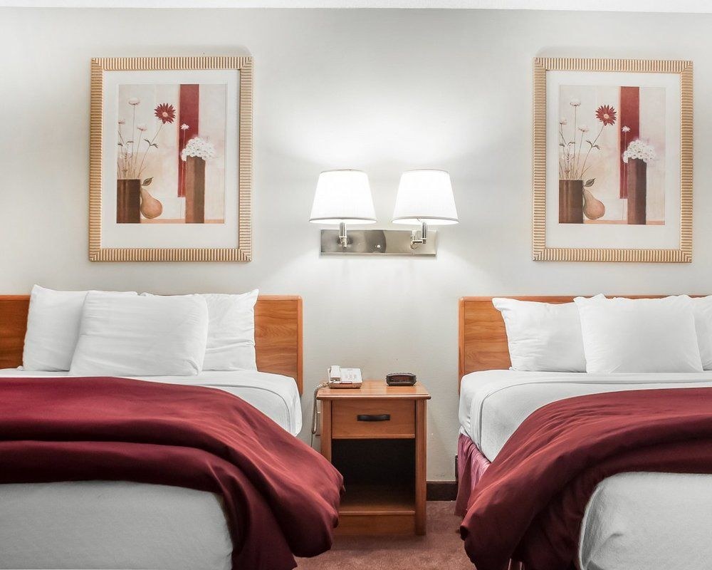 ECONO LODGE ITHACA