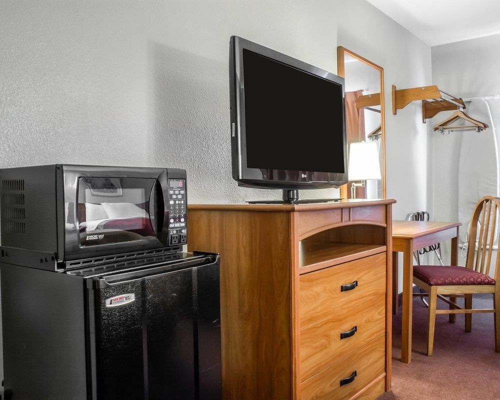 ECONO LODGE ITHACA photo 1