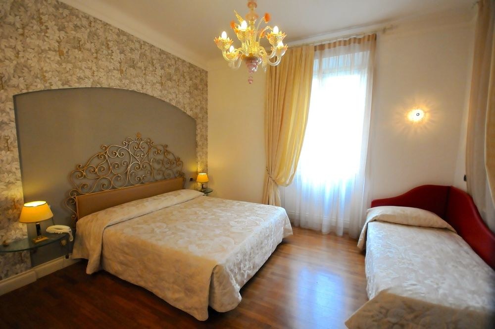 C-HOTELS DE ROSE PALACE photo 4
