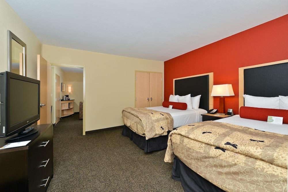 CAMBRIA SUITES AIRPORT SOUTH & CRUISE PORT photo 4