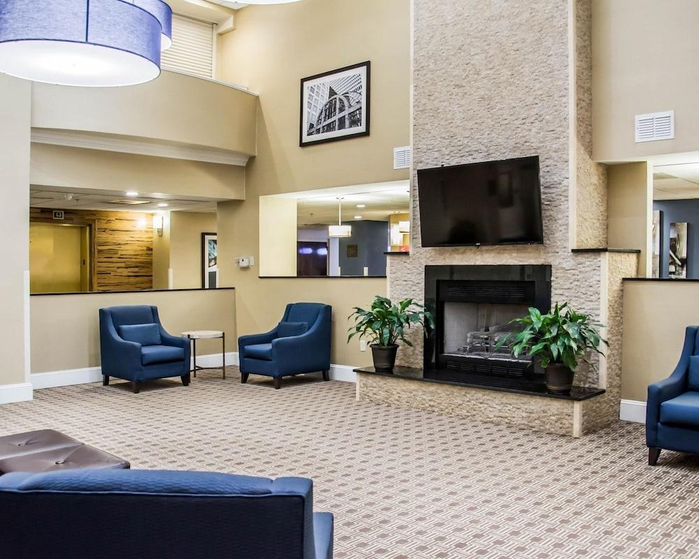 COMFORT SUITES - UNIVERSITY AREA photo 4