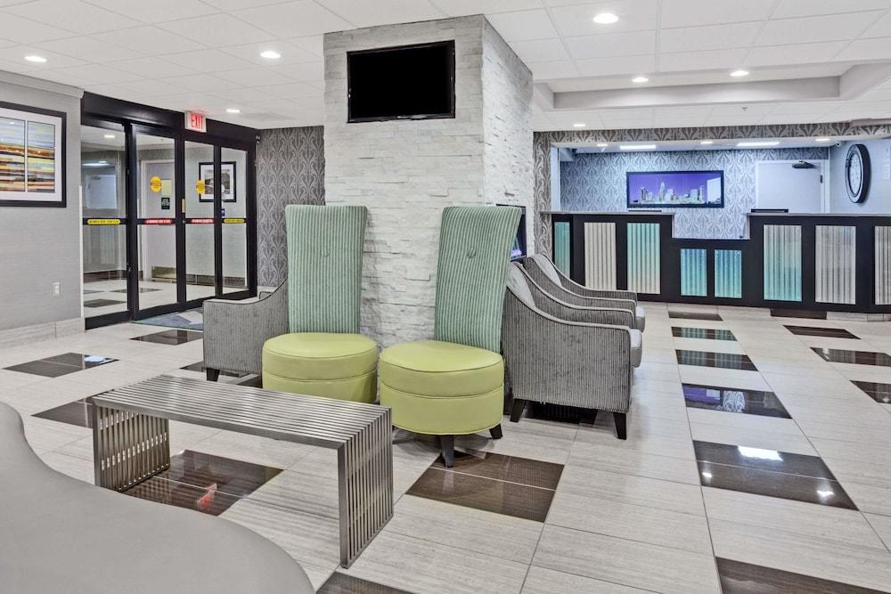 Wyndham Garden Charlotte Airport Southeast photo 4