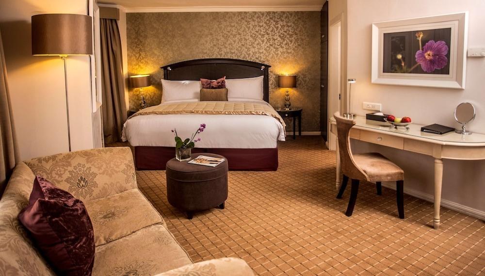 SOUTHERN SUN THE CULLINAN photo 3