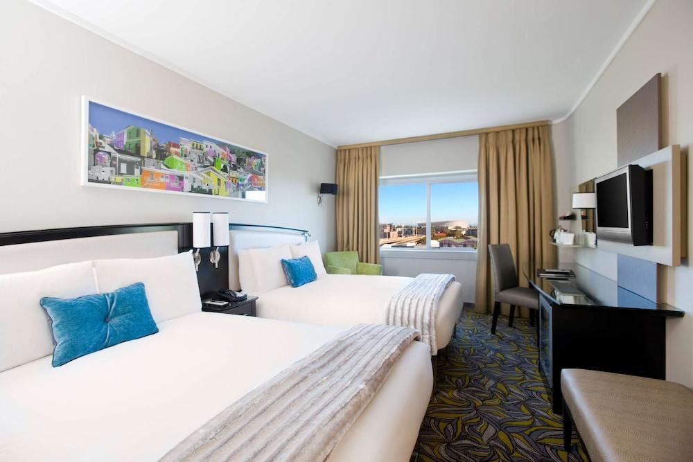 SOUTHERN SUN WATERFRONT CAPE TOWN photo 4