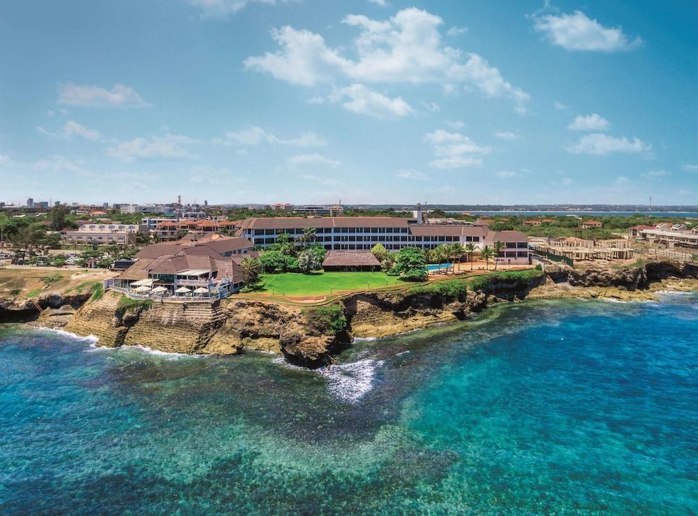 HOTEL SEA CLIFF photo 2