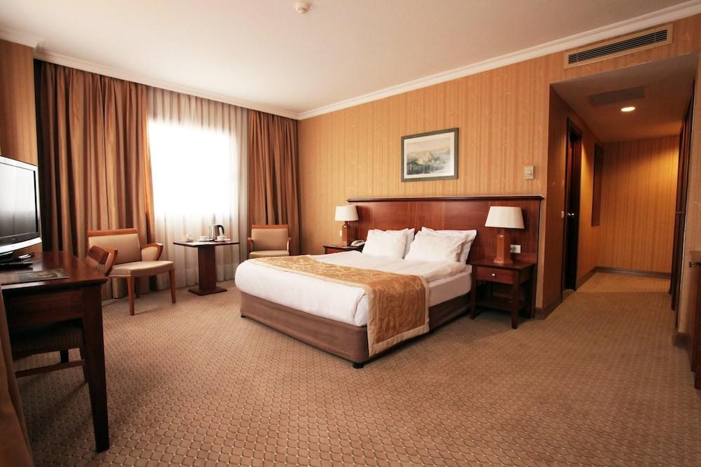 Arts Hotel Taksim photo 2