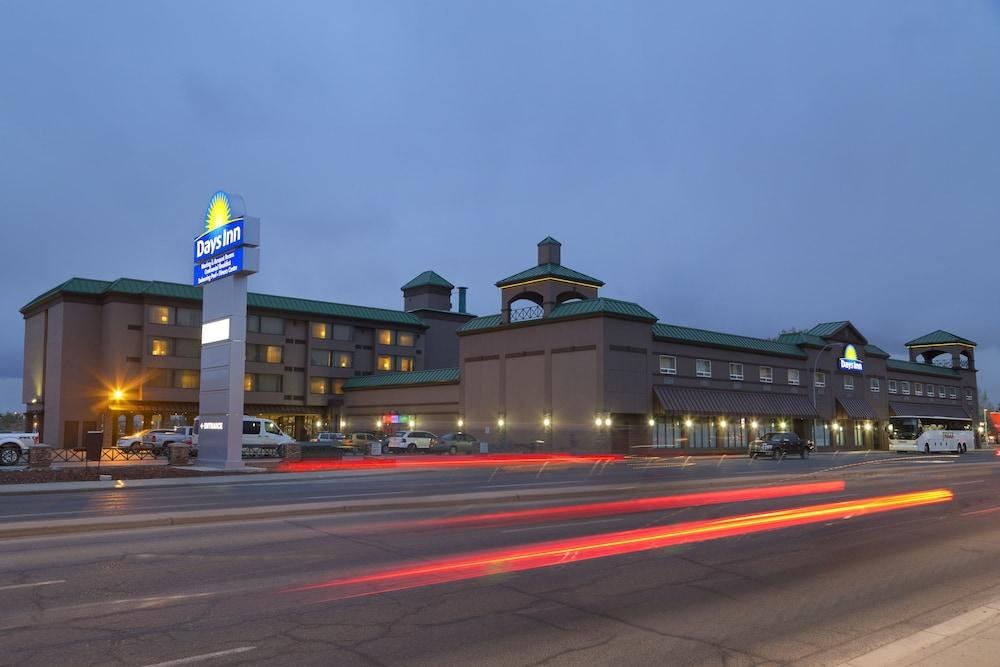 DAYS INN - CALGARY SOUTH photo 3