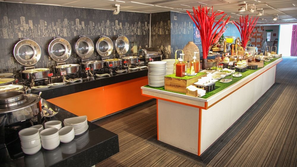 LE FENIX SUKHUMVIT HOTEL
