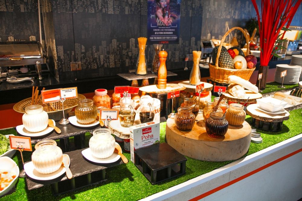 LE FENIX SUKHUMVIT HOTEL photo 1