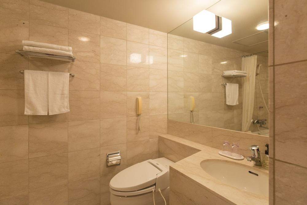 PREMIER HOTEL MOJIKO photo 3