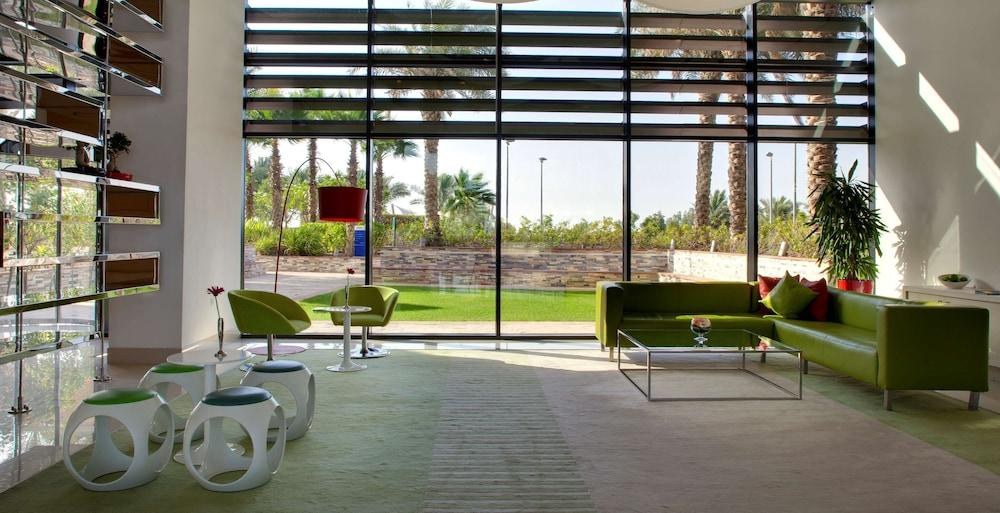 Park Inn Abu Dhabi, Yas Island photo 4
