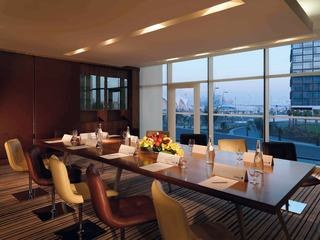 Radisson Blu Hotel, Abu Dhabi Yas Island photo 4