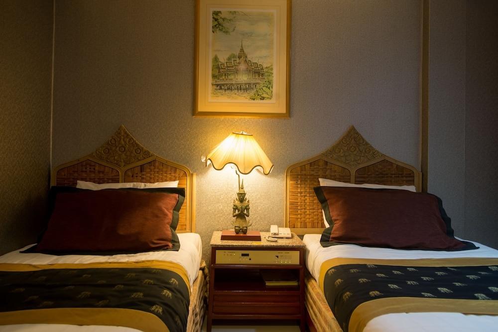 DIAMOND CITY HOTEL PRATUNAM photo 4