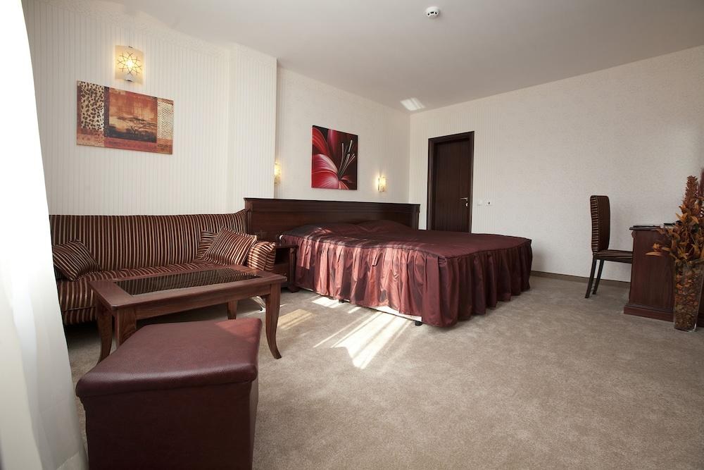 ARIS HOTEL photo 3