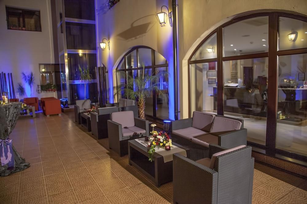 TRIANON BUCHAREST photo 2