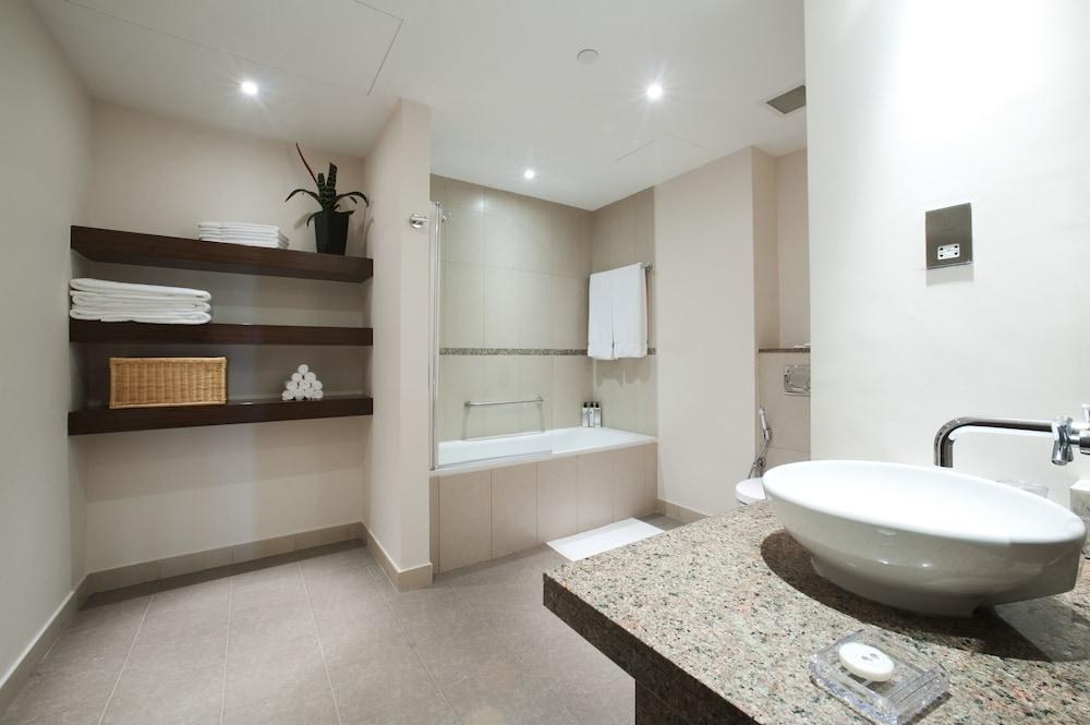 Staybridge Suites Abu Dhabi Yas Island photo 3