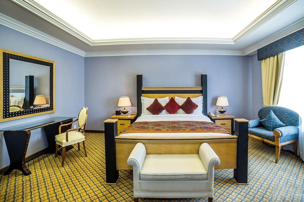 Al Raha Beach Hotel photo 3