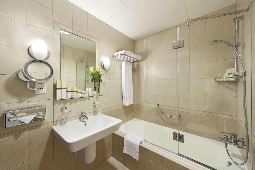 Al Manzel Hotel Apartments photo 4