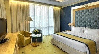 SOCIAL HOTEL