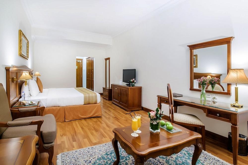 GRAND EXCELSIOR HOTEL BUR DUBAI photo 2