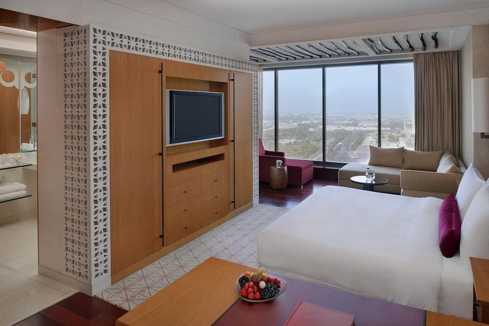 The H Dubai photo 2