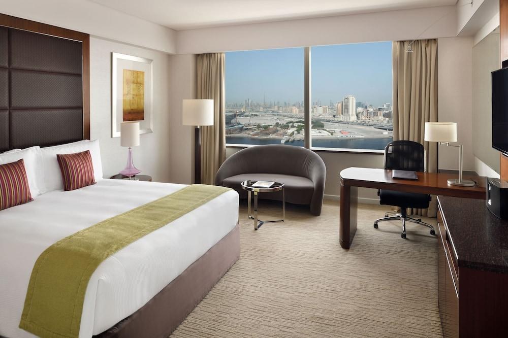 Crowne Plaza Dubai Festival City photo 4